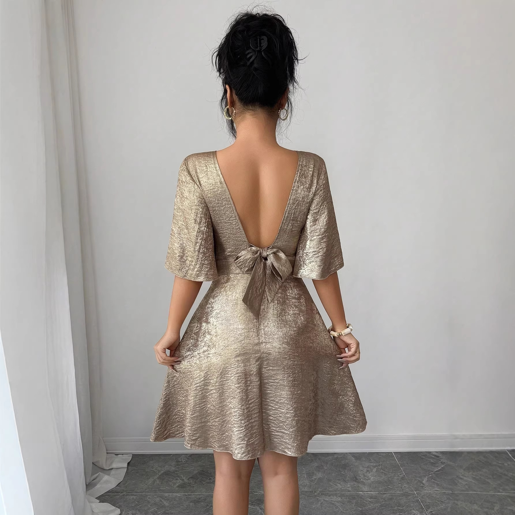 Women's Flare-Sleeve Open-Back Tie-Waist A-Line Mini Dress