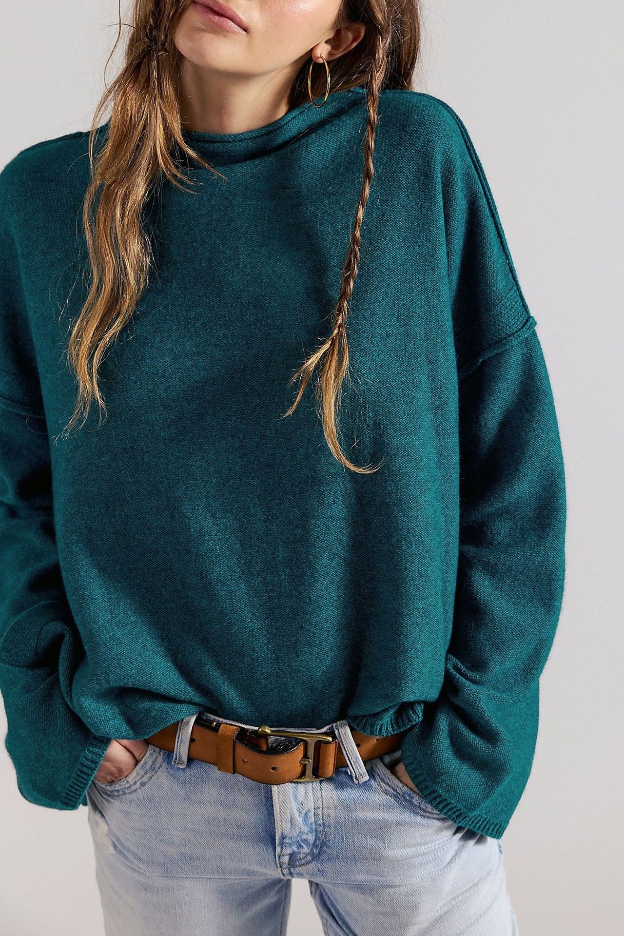 Women's Solid Color Crewneck Knit Pullover Sweater