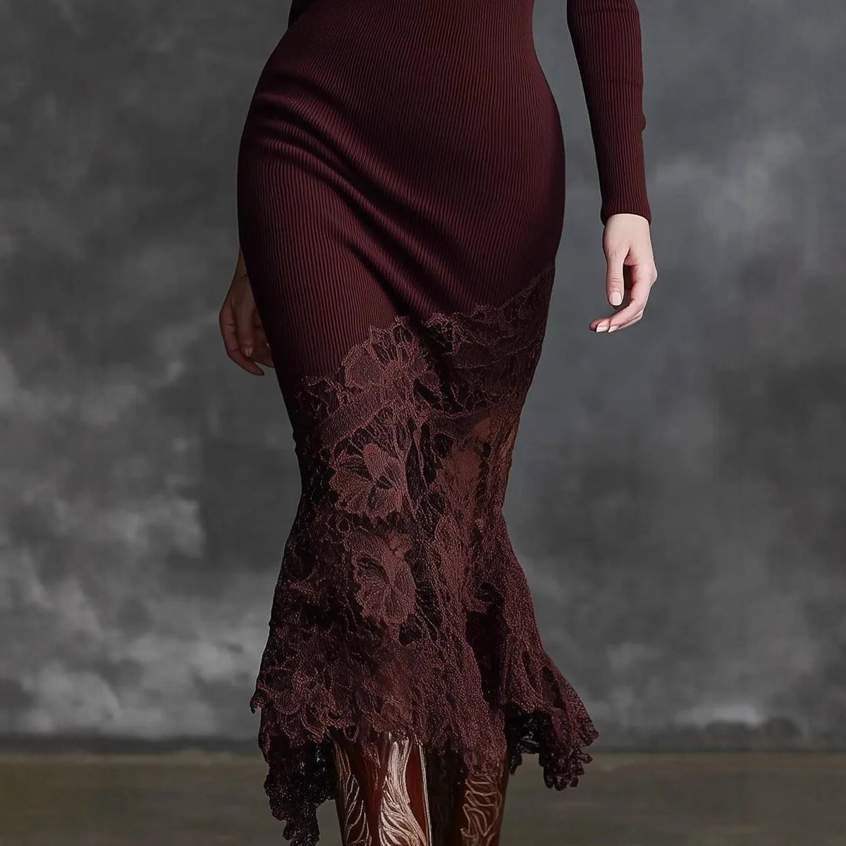 Women's Lace Panel Bodycon Long Dress