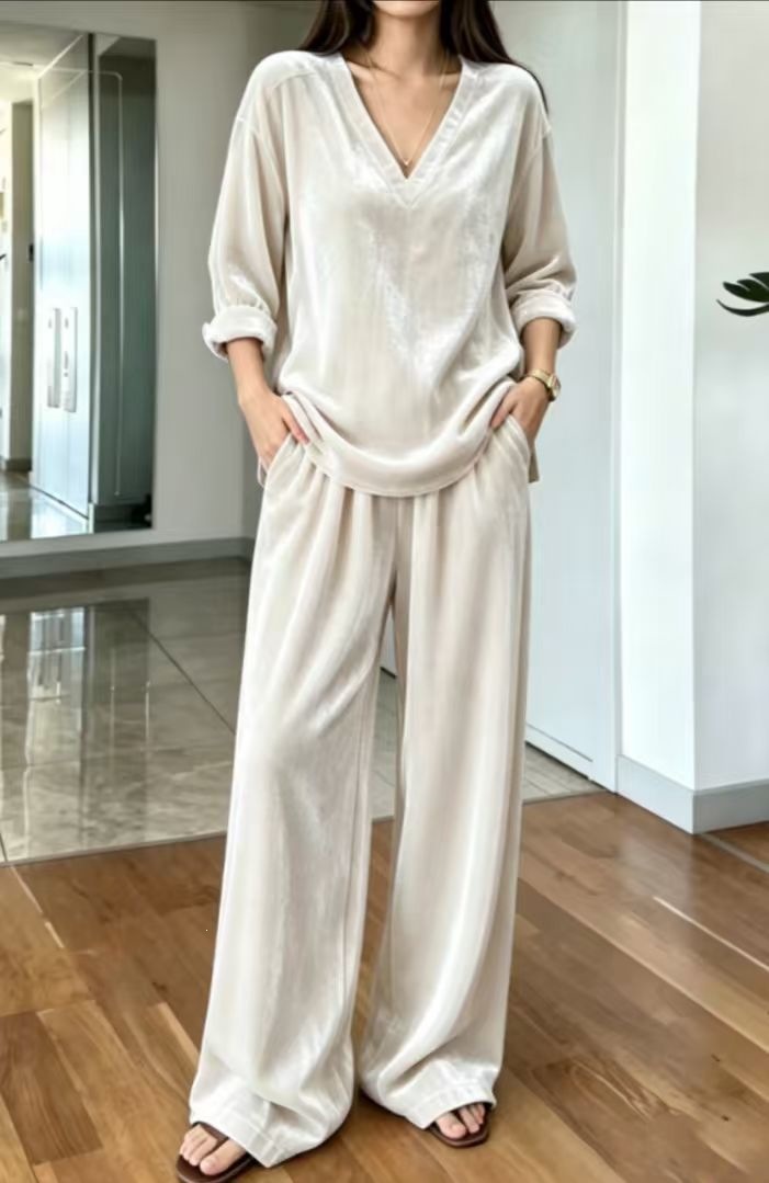 V-Neck Long-Sleeve Velvet Loose Loungewear Two-Piece Set