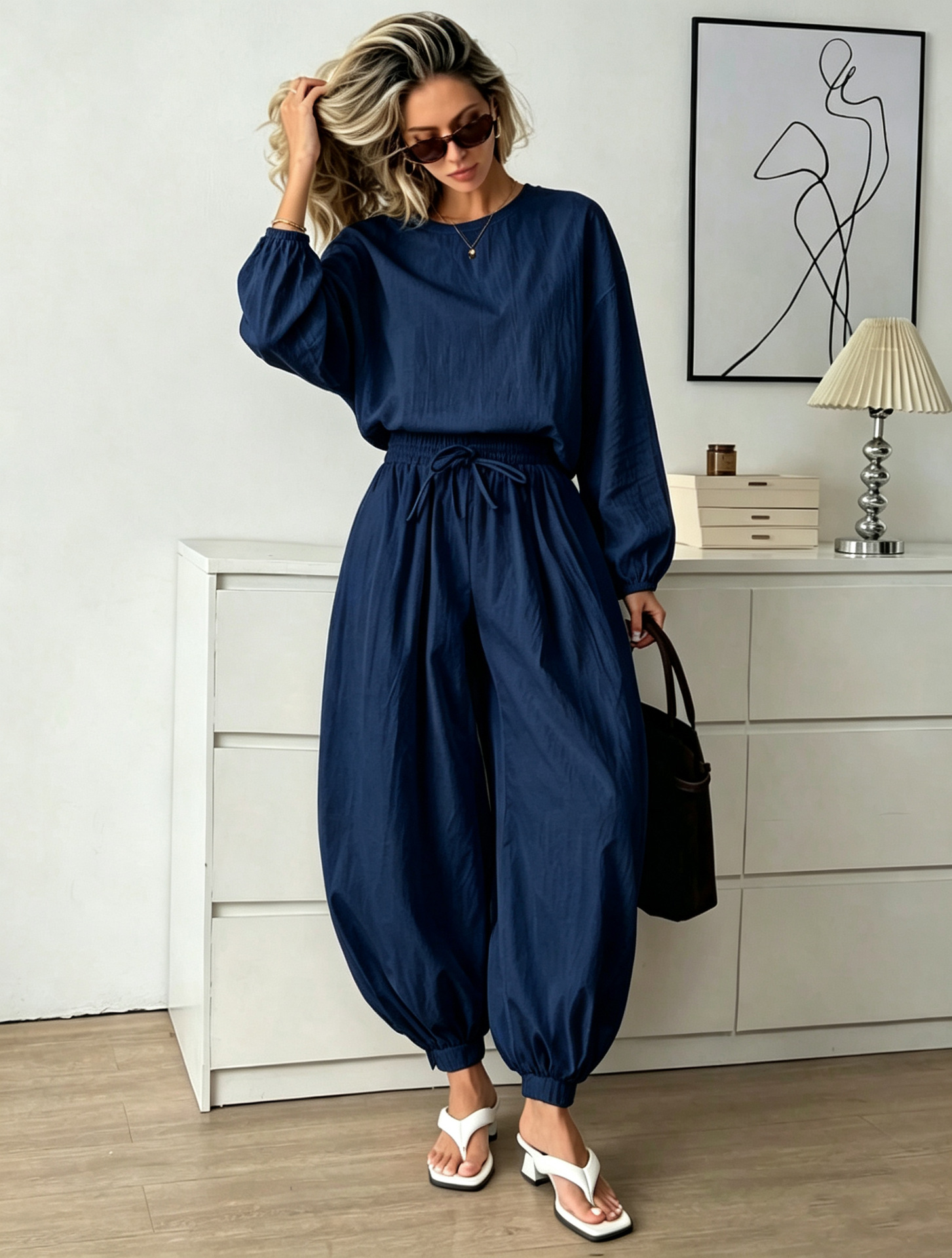 Women's Solid Color Round Neck Loose Sleeve Top and Wide-Leg Pants Two-Piece Set