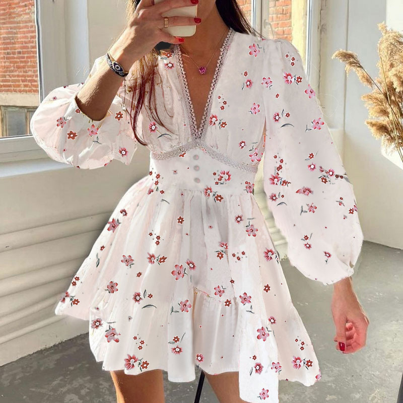 Elegant V-Neck Floral Bubble Sleeve Waist-Cinched Short Dress