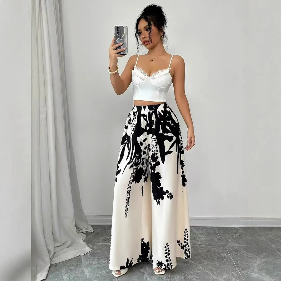 Black and White Floral Print Wide-Leg Pants for Women