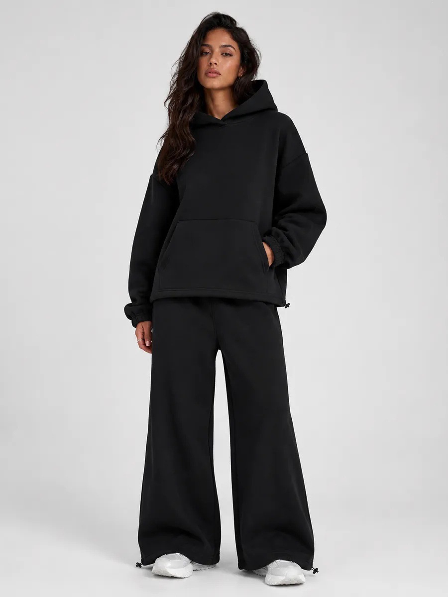 Women's 2-Piece Hooded Sweatsuit Set with Pockets