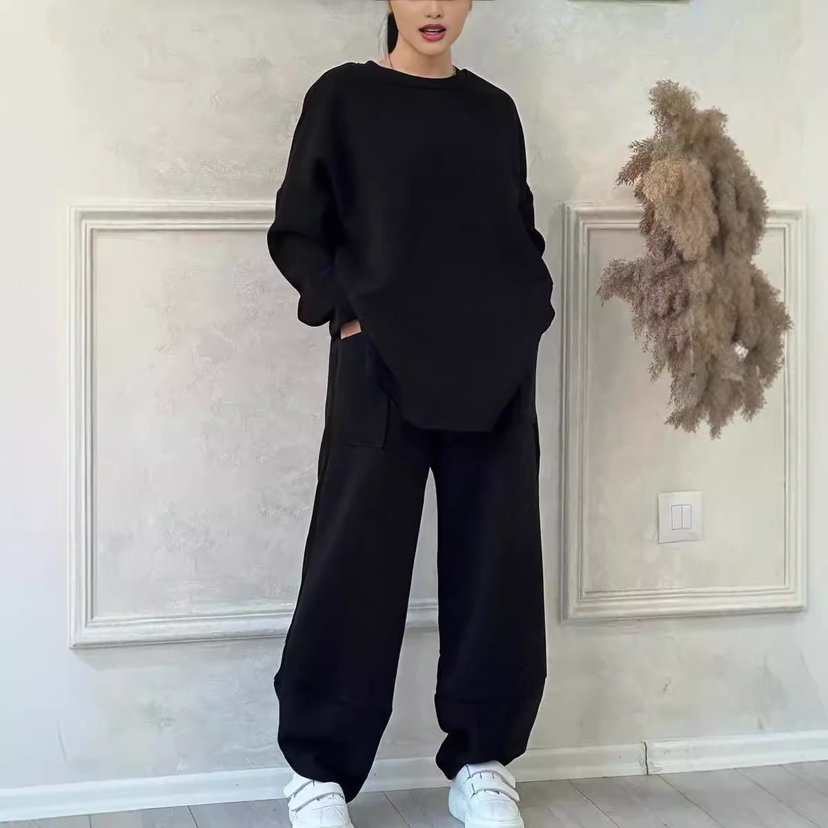 Women's Solid Color Crewneck Long Sleeve Pocket Sweatsuit Loose Fit