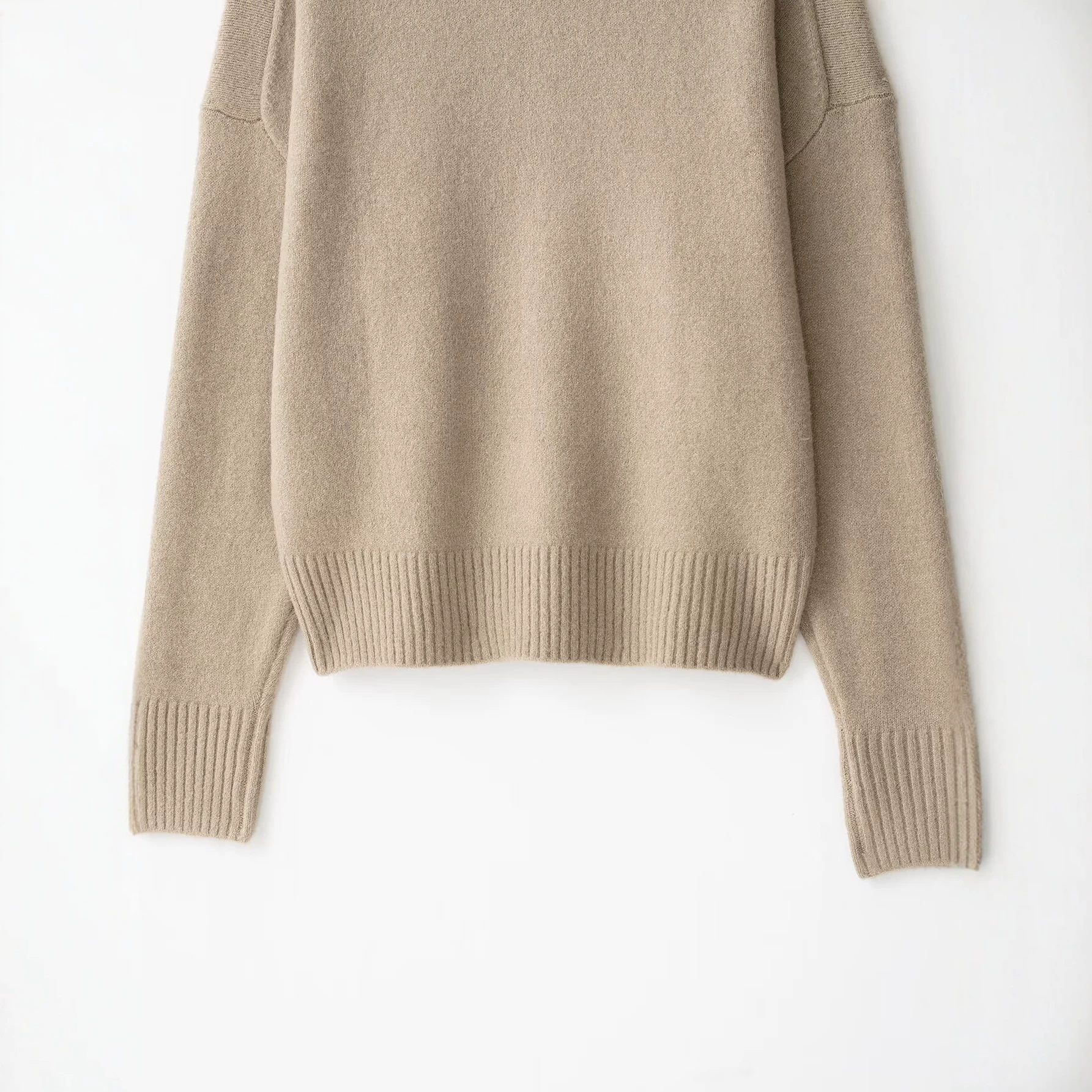 Women's Solid Crewneck Pullover Knit Sweater