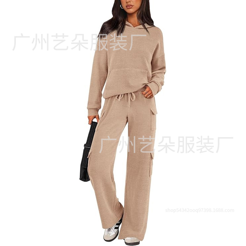 Women's Breathable Cargo Pocket Athletic Set for Running and Outdoor