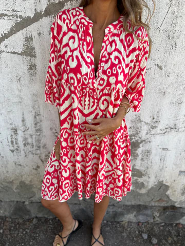 Women's V-Neck Floral Print Pleated Midi Dress with Four-Way Stretch