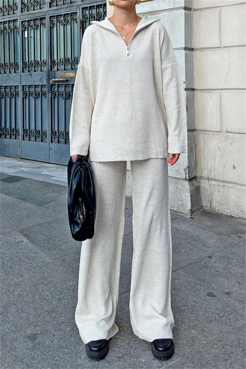 Women's Solid Color Knit Sweater and Pants Set Relaxed Fit Two-Piece