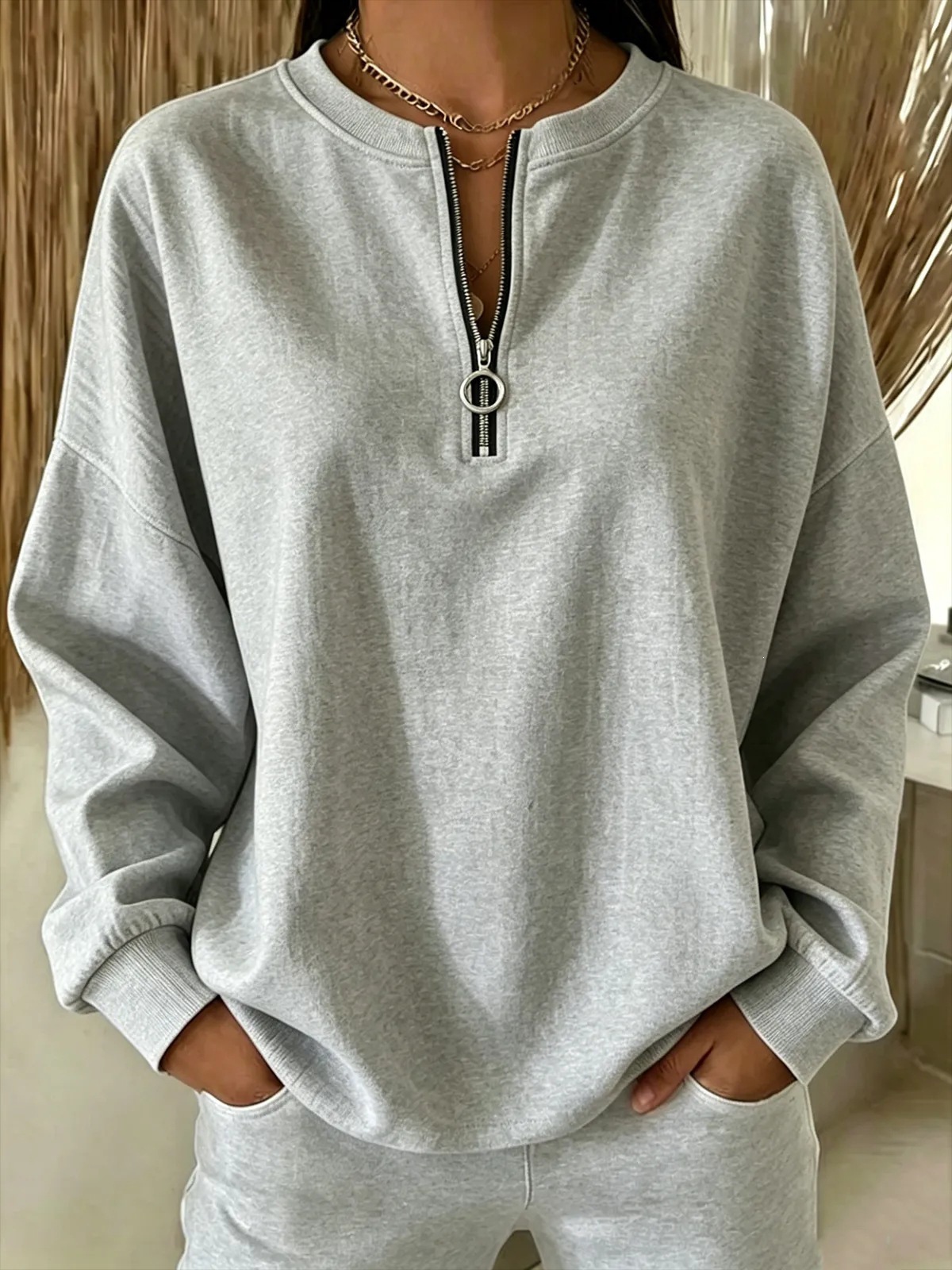 Women's Loose Half-Zip Pullover Sweatshirt Solid Color Long Sleeve Crewneck