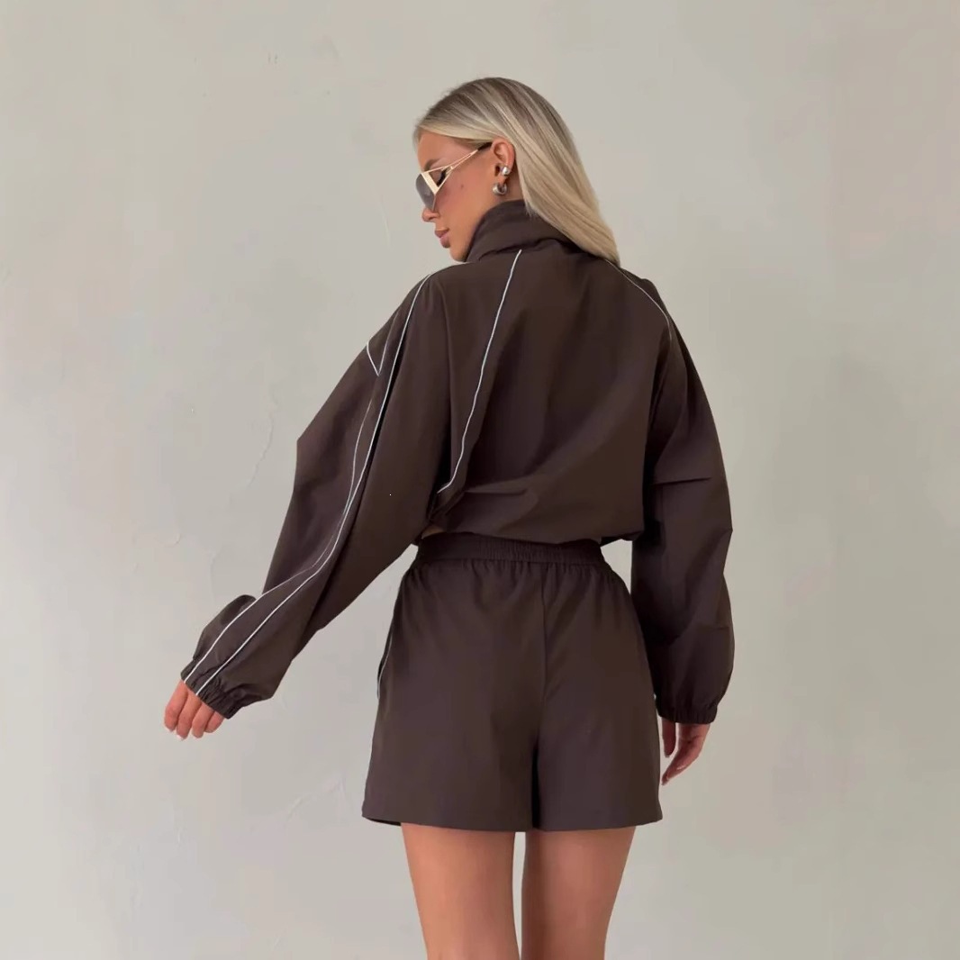 Women's Solid Color Zip-Up Cardigan and Elastic Shorts Two-Piece Set