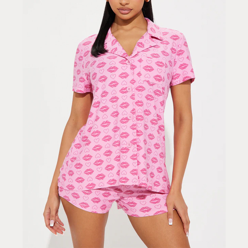 Women's Cuban Collar Lip and Heart Print Short Sleeve Shirt Set