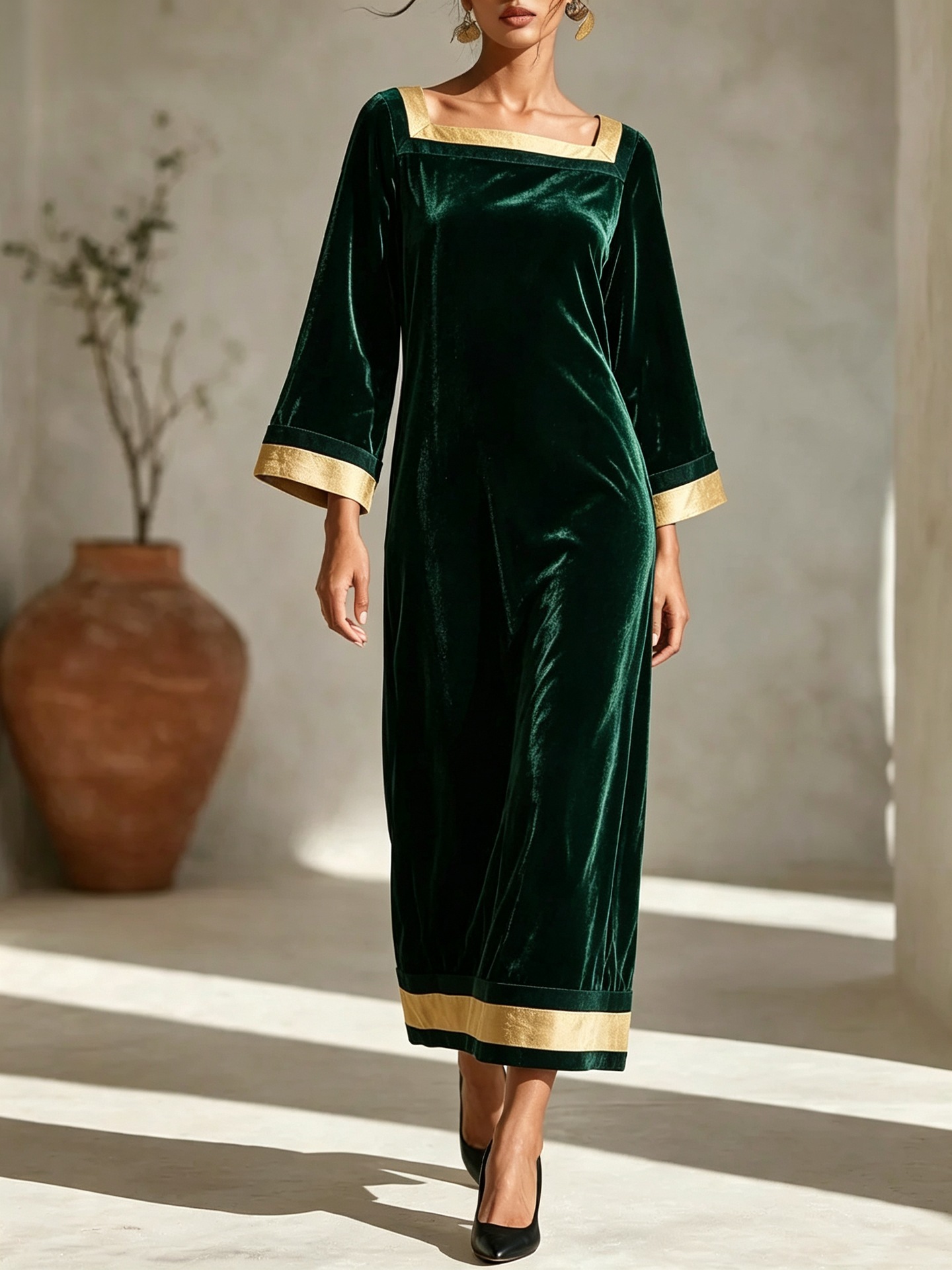 Women's Vintage Velvet Square Neck Midi Dress with Nine-Tenth Sleeves