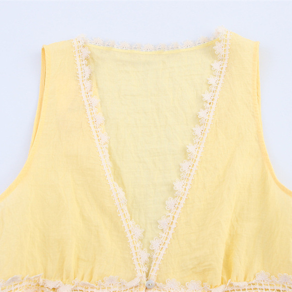 Women's Sleeveless Lace Trim Top Fresh Style