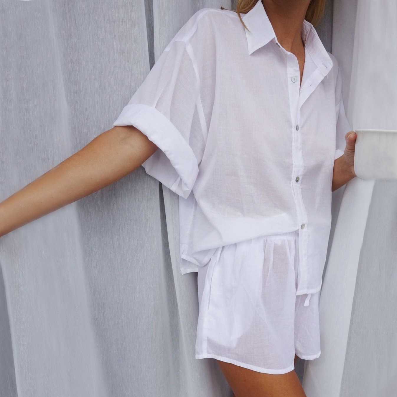 Women's Solid Color Single-Breasted Short-Sleeve Shirt and Shorts Casual Set