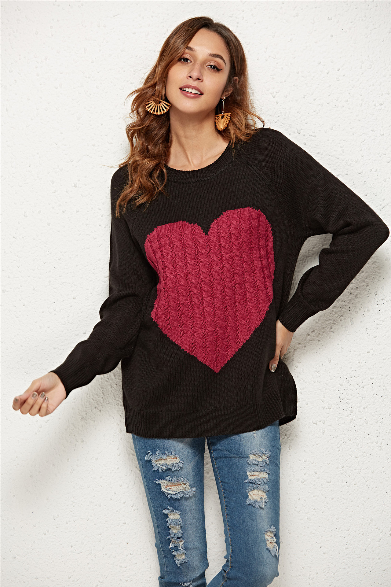Women's Heart Print Knit Pullover Sweater
