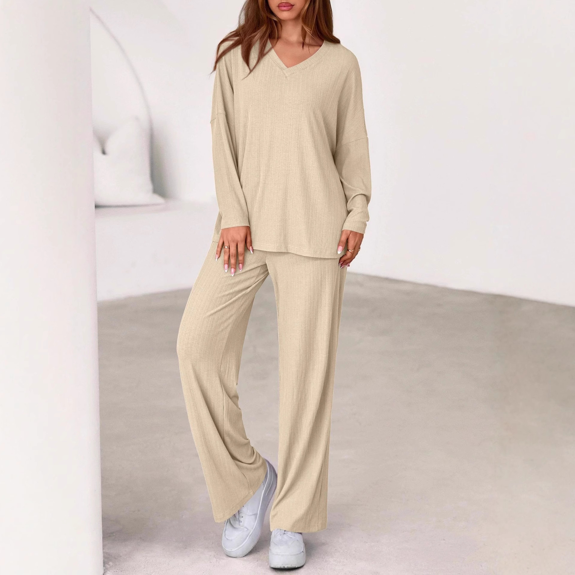 Women's Relaxed Long-Sleeve Top and Pants Two-Piece Set with Pockets