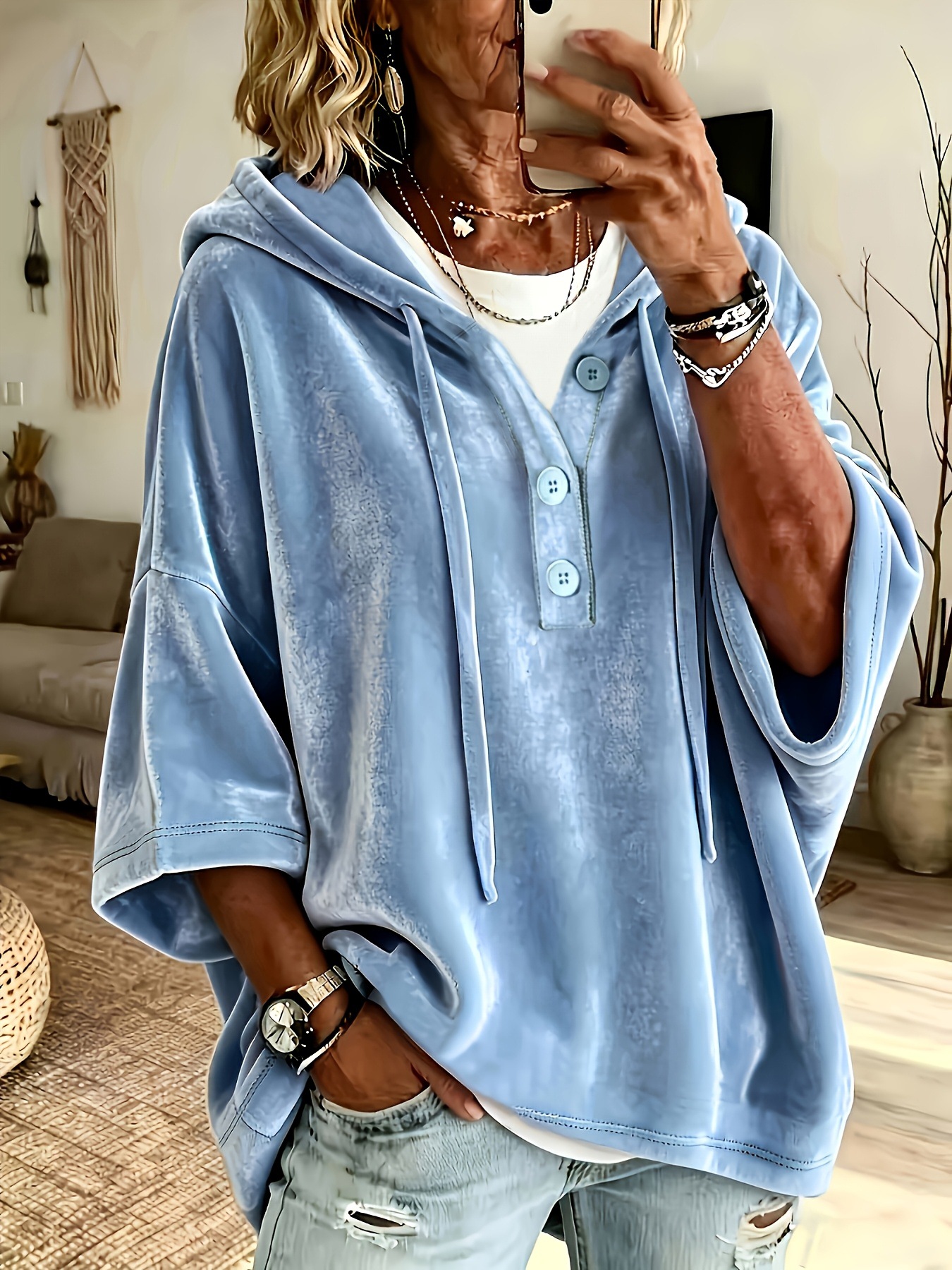 Women's Solid Color Gold Velvet 3/4 Sleeve Top