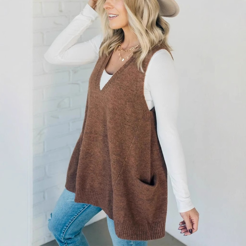 Women's V-Neck Pocket Knit Vest Sleeveless Sweater