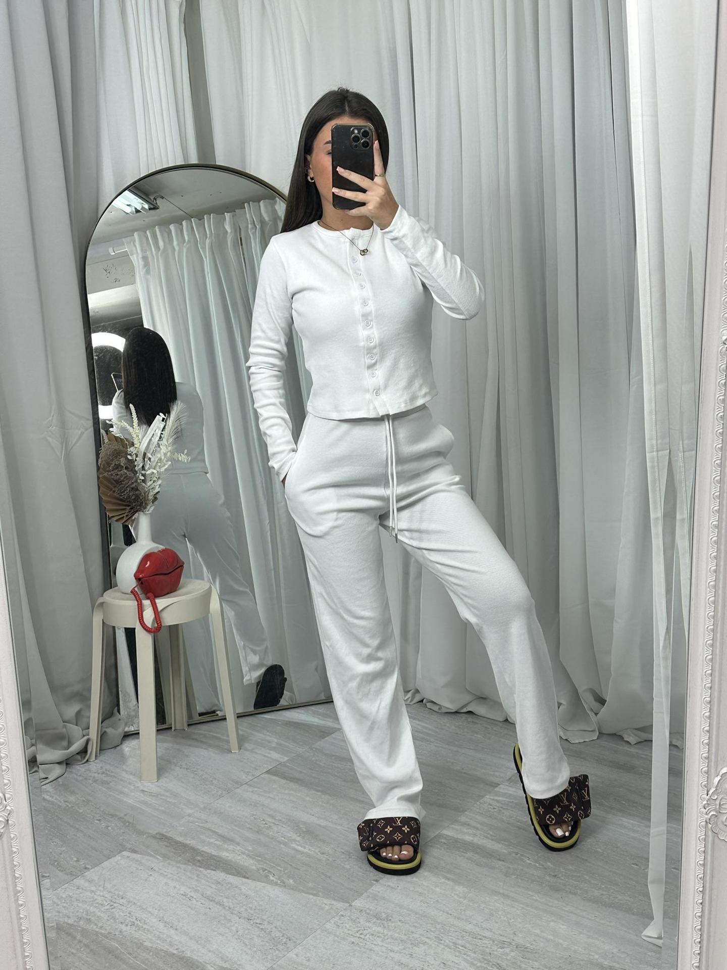 Women's Two-Piece Set: Long-Sleeve Button Cardigan & Tie-Waist Pants