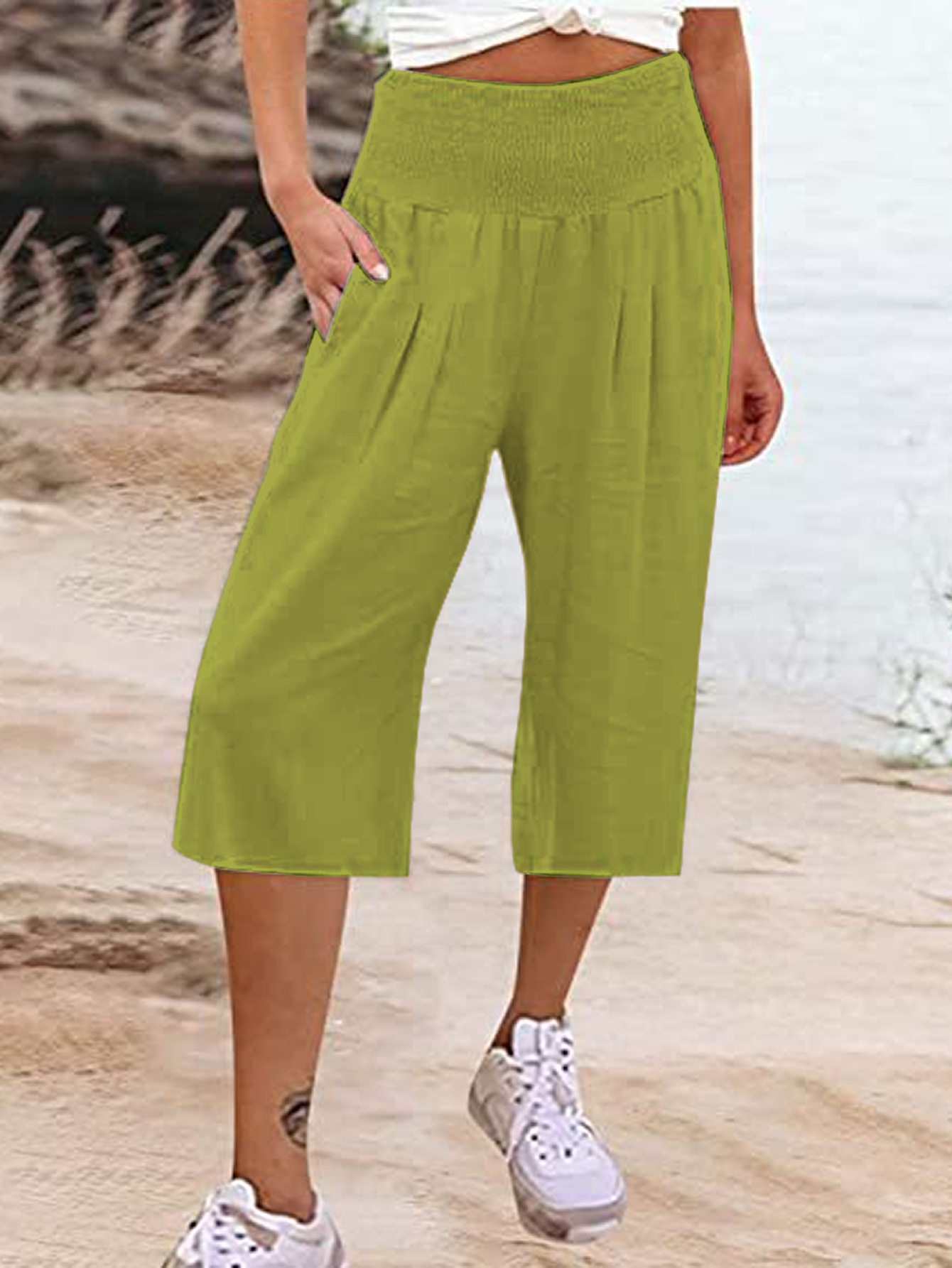 Women's Summer Smocked Wide-Leg Capri Pants Casual Loose Fit