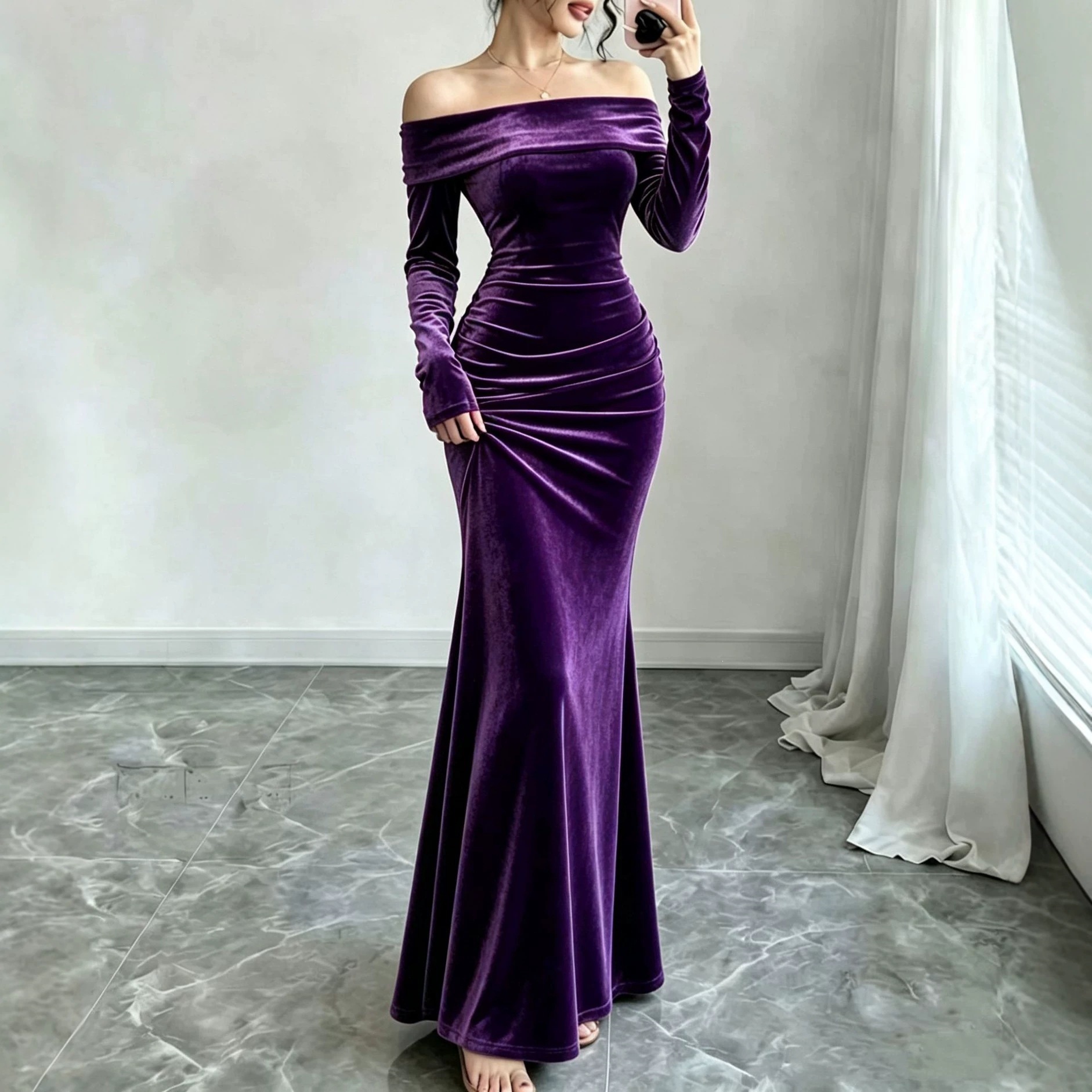Elegant Velvet Off-Shoulder Bodycon Long Sleeve Dress