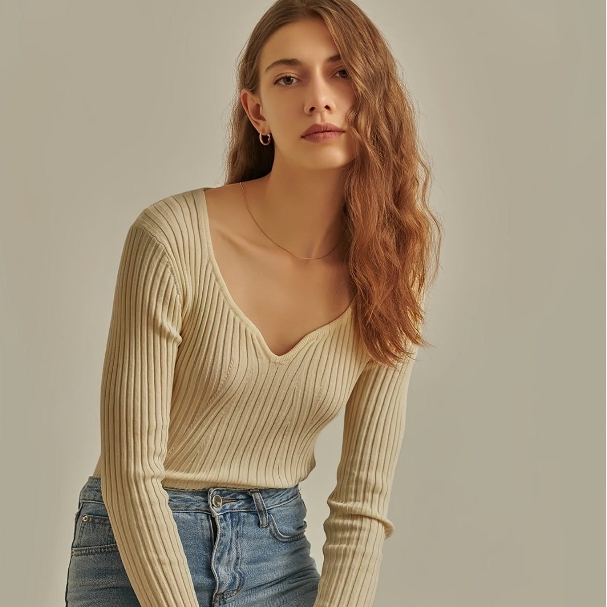 Women's V-Neck Ribbed Knit Long-Sleeve Slim Fit Top