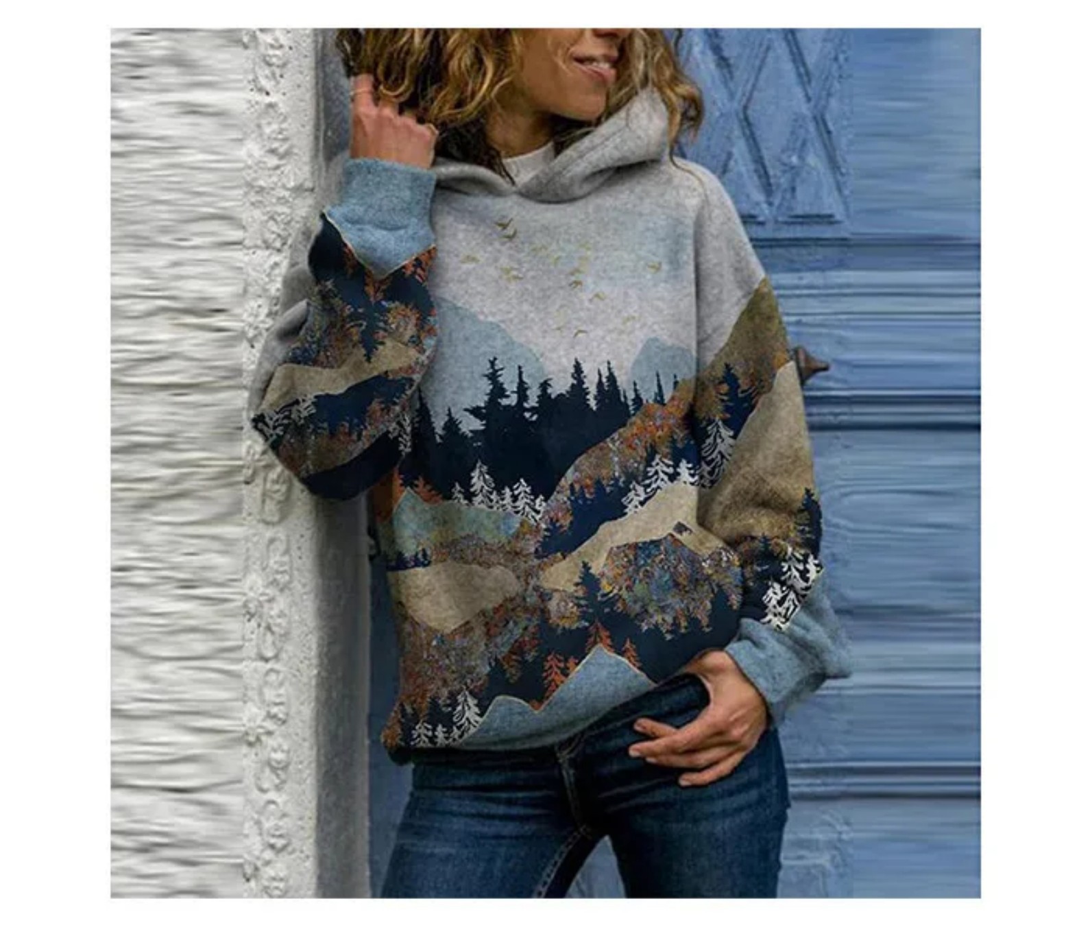 Women's Minimalist Forest Tree Print Hooded Sweatshirt