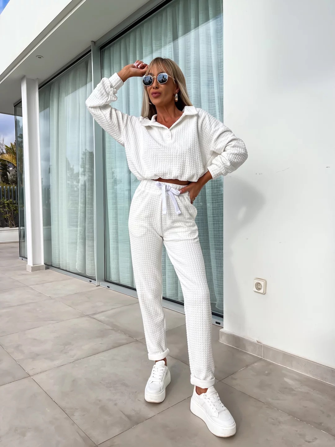 Relaxed Long-Sleeve Collared Kangaroo Pocket Hoodie & Drawstring Pants Set