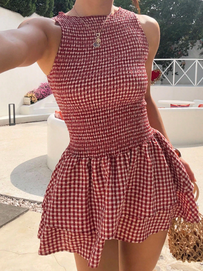 Women's Off-Shoulder Smocked Plaid Sleeveless Puff Dress