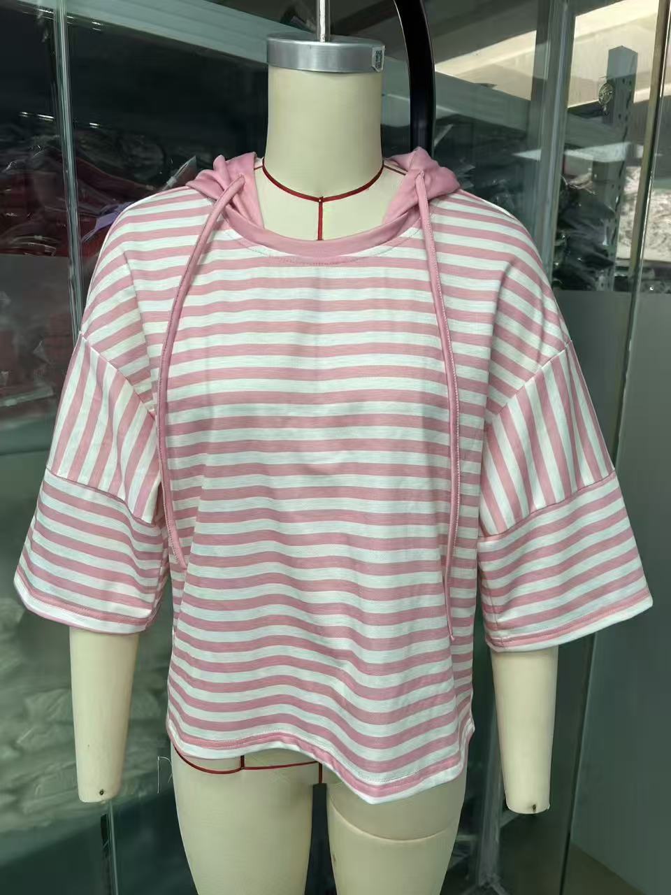 Women's Striped Hooded Pullover Sweatshirt with 3/4 Sleeves