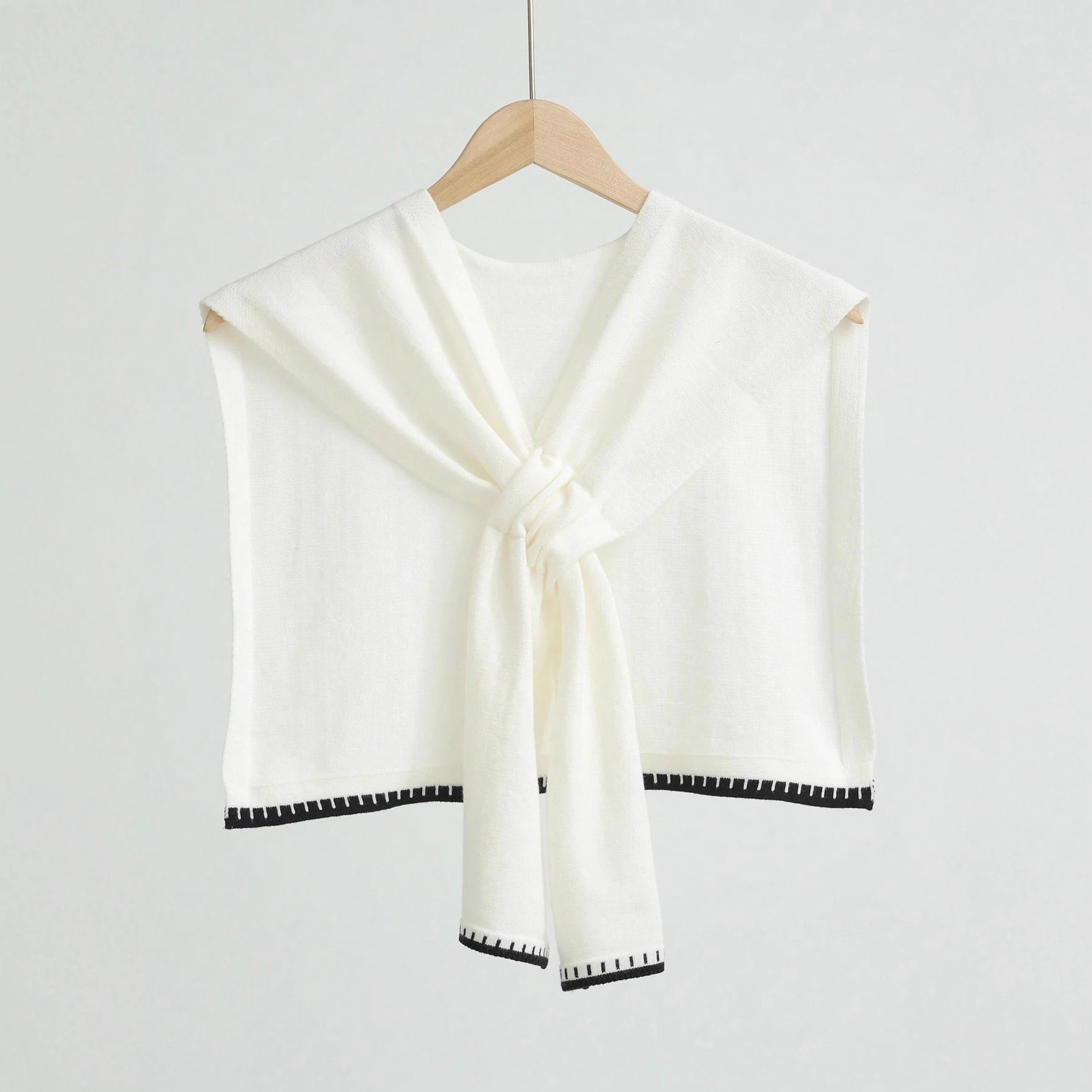Korean-Style Knit Mini Shawl for Women – Versatile Layering Scarf
