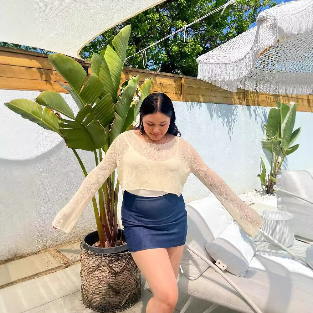 Women's Sheer Knit Top Crew Neck Long Sleeve Cropped Loose Casual