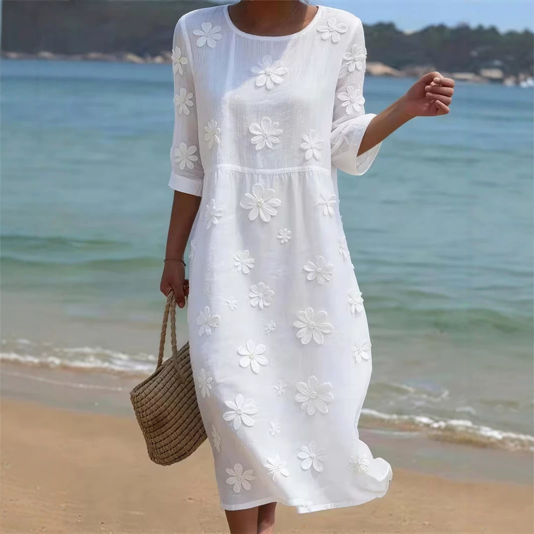 Women's Daisy Print Pleated Midi Dress
