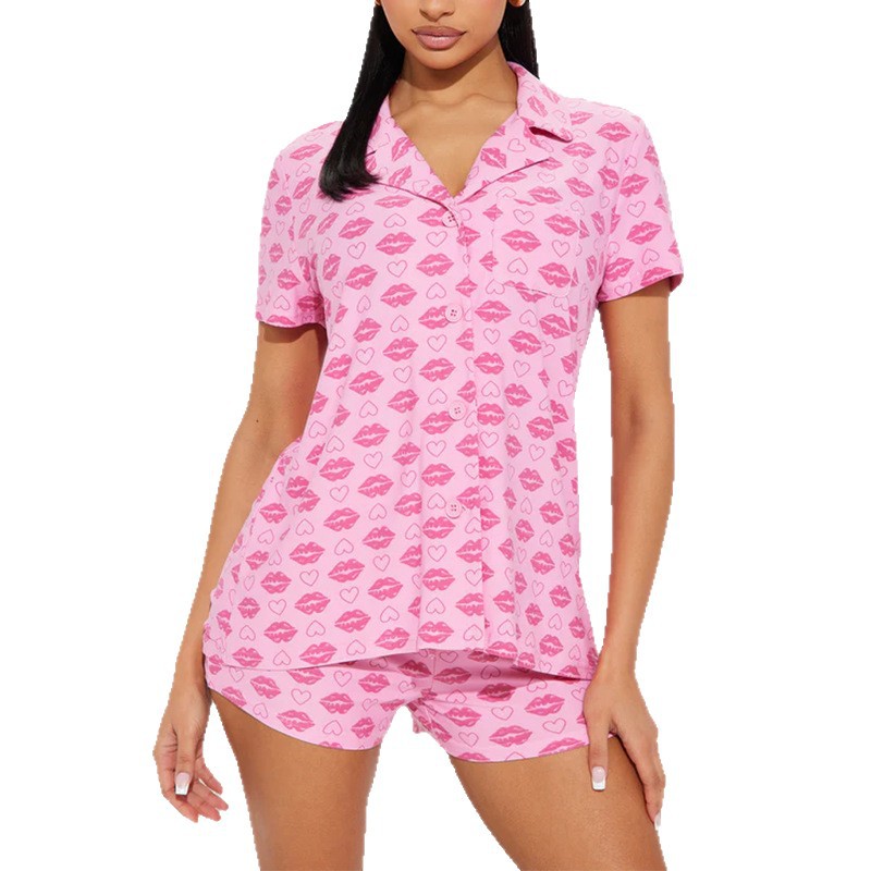 Women's Cuban Collar Lip and Heart Print Short Sleeve Shirt Set