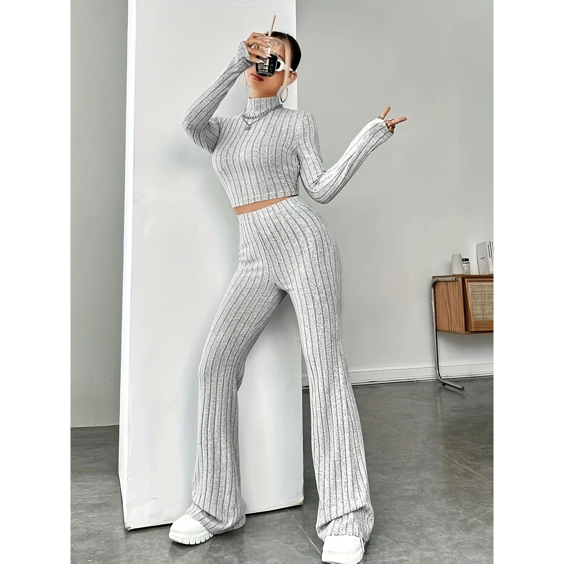 Women's Long Sleeve Sweatshirt and Pants Two-Piece Set