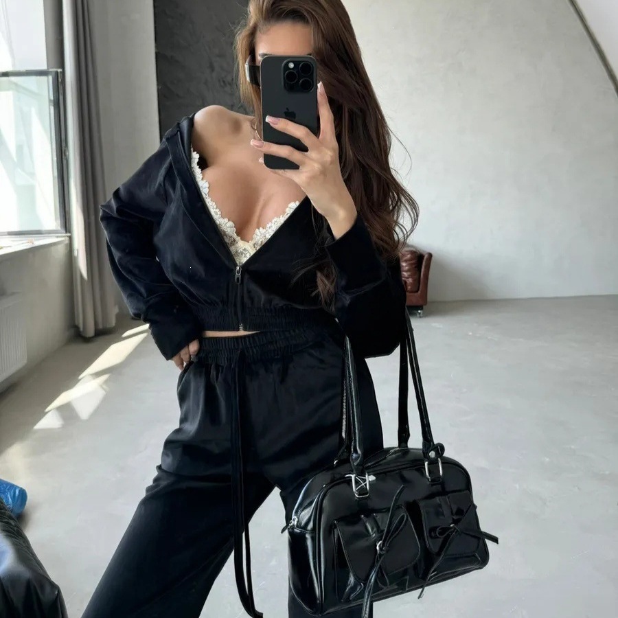 Women's Velvet Hooded Zip-Up Jacket & Drawstring Wide-Leg Pants Set