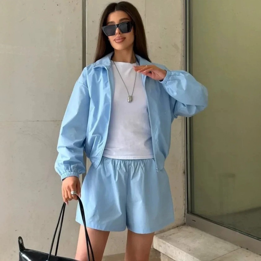 Women's Lightweight Stand Collar Zip Cardigan & Wide-Leg Shorts Set