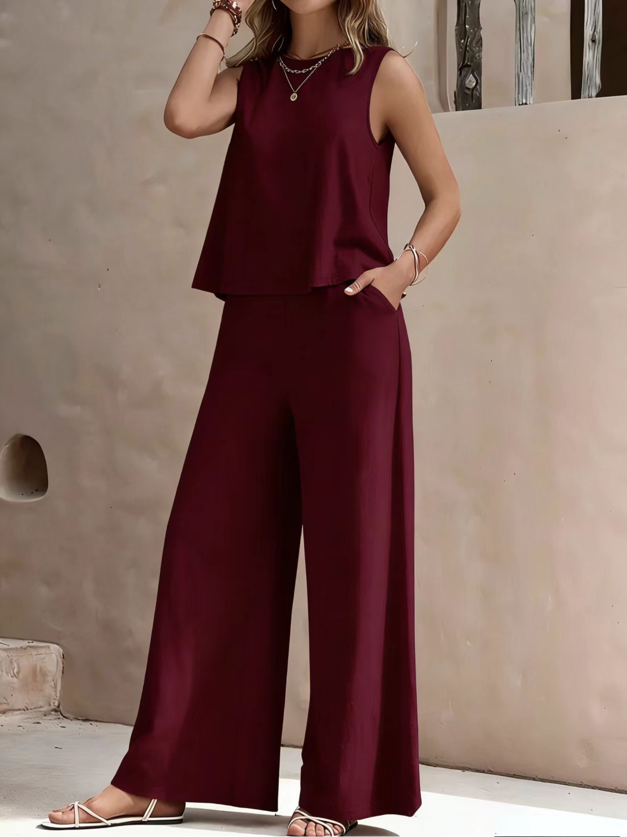 Women's Two-Piece Sleeveless Tank Top and Wide-Leg Pants Set Solid Color Casual
