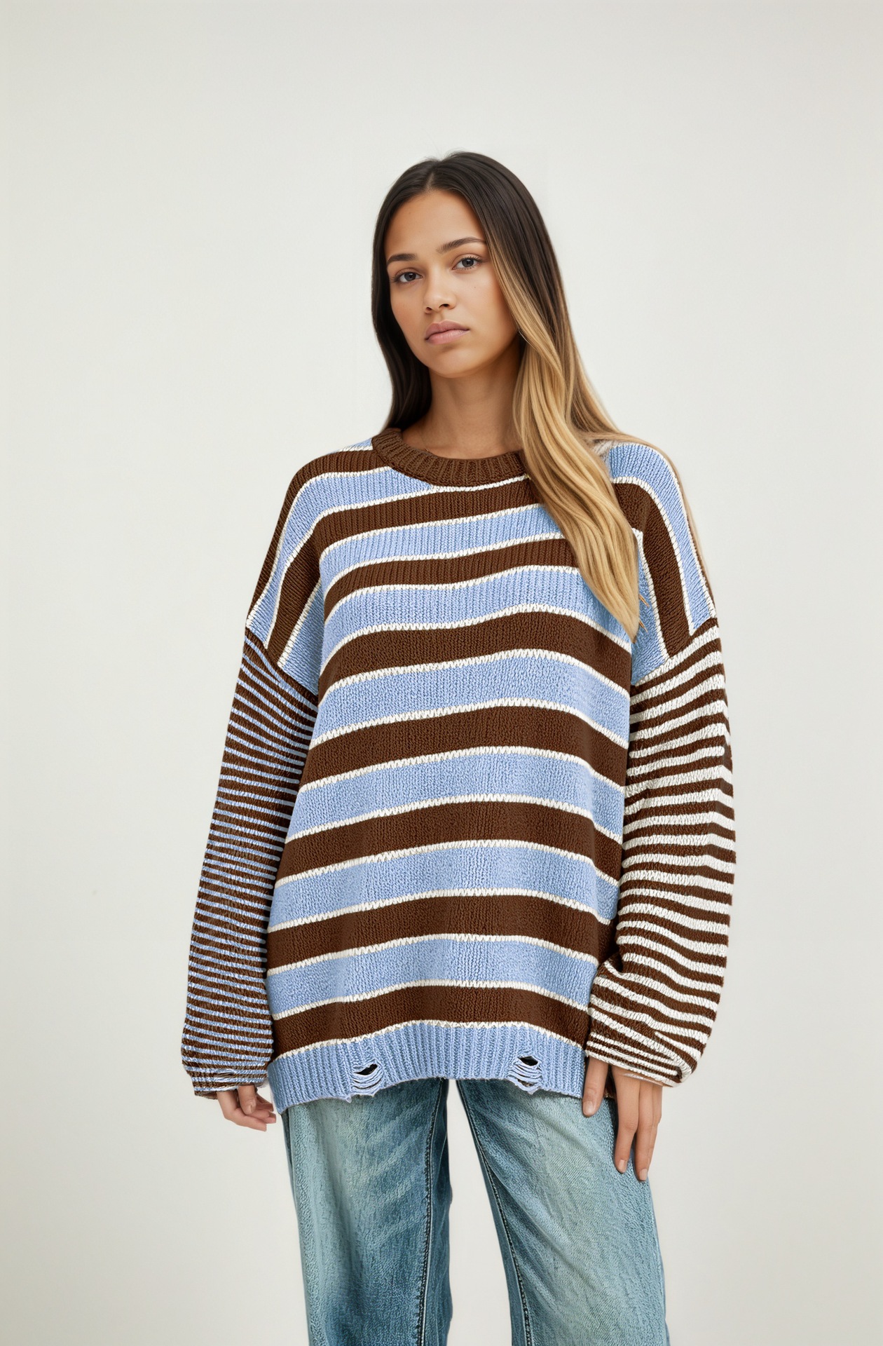 Women's Crewneck Cable-Knit Pullover Sweater