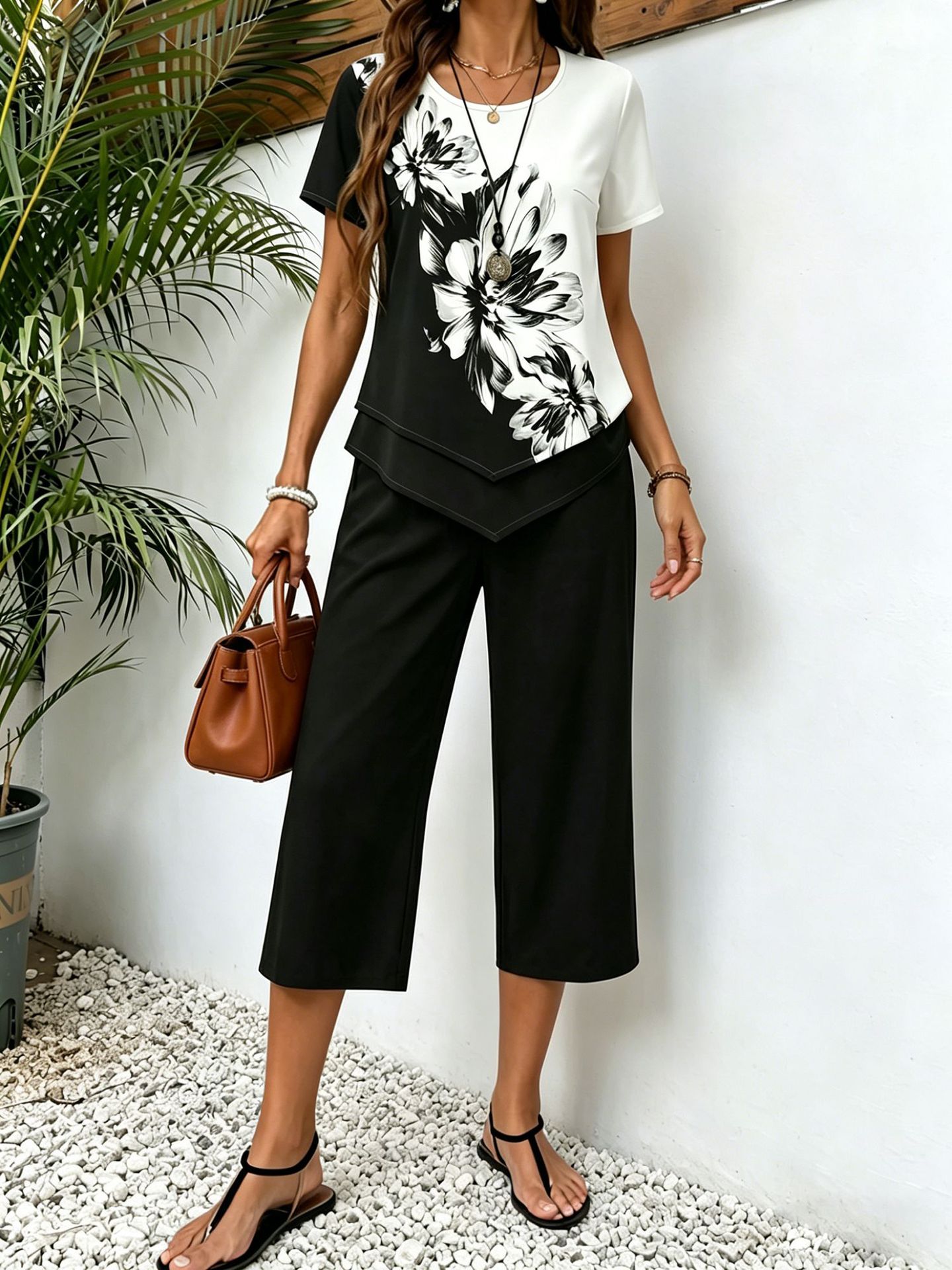Floral Print Asymmetric Top & Capri Pants Two-Piece Set