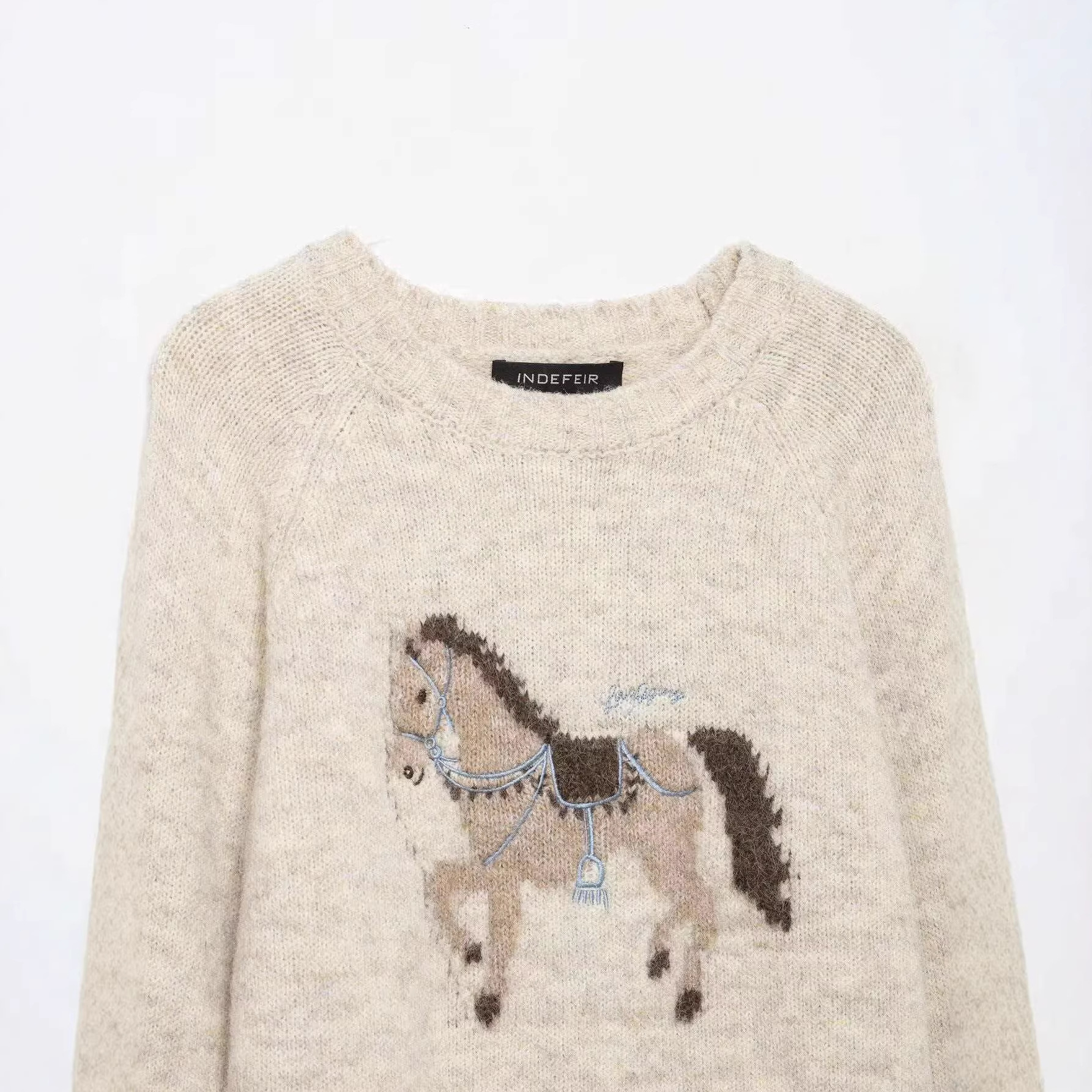 Women's Winter Crewneck Horse Jacquard Embroidered Sweater