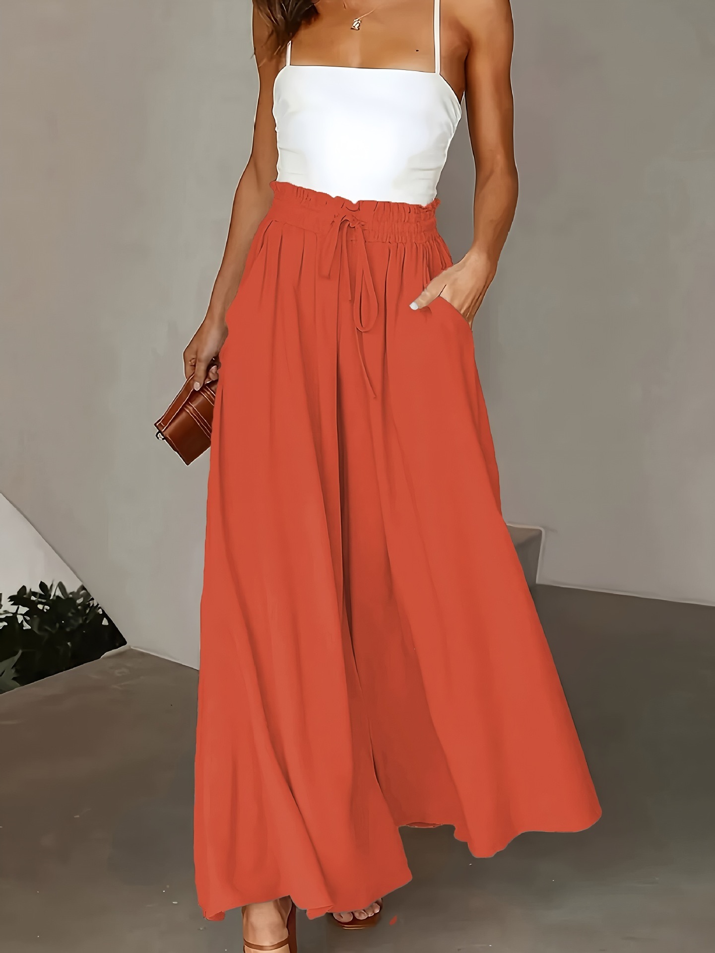 Women's Wide-Leg Pants with Cinched Waist and Flowing Hem