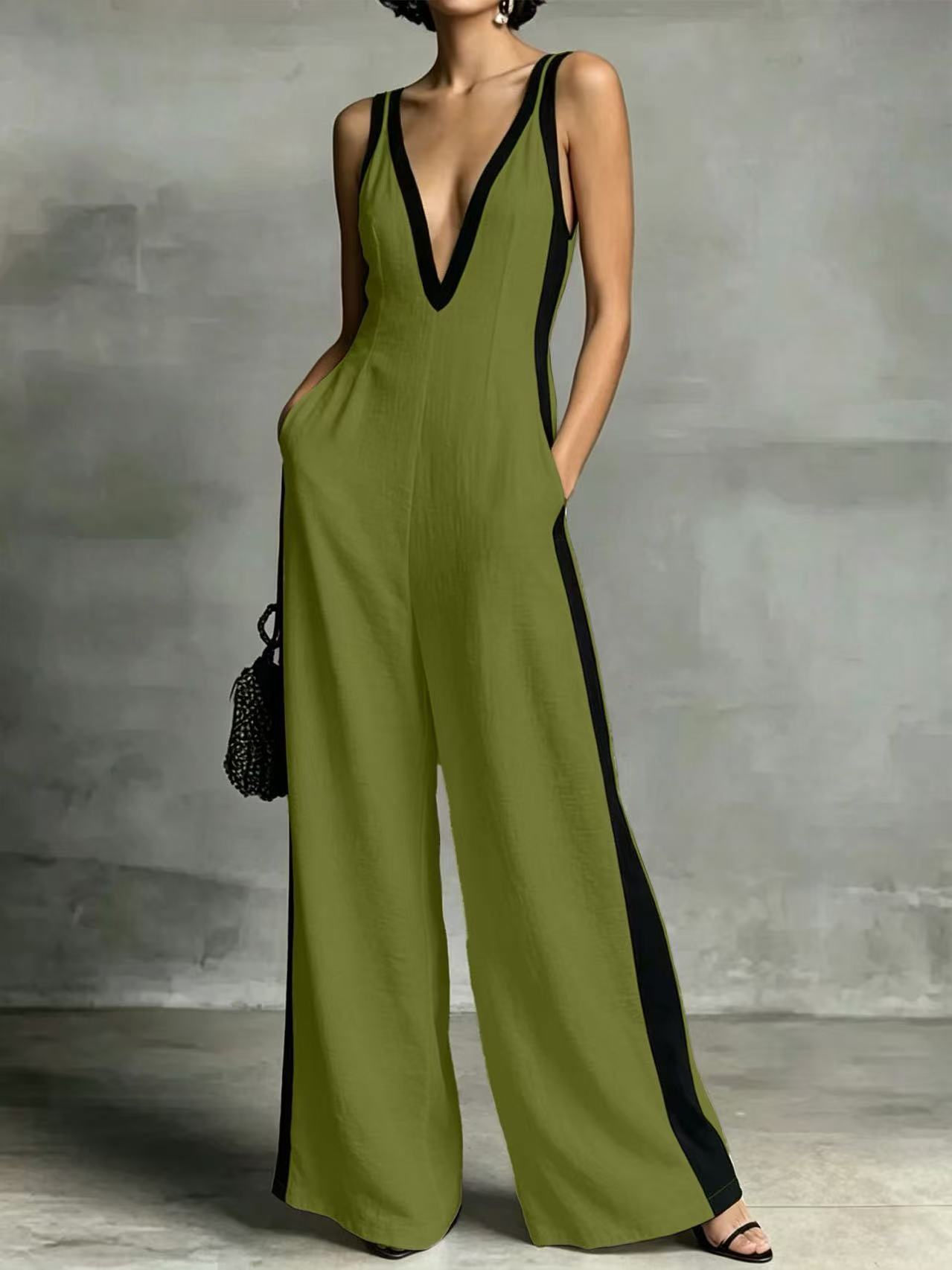 V-Neck Sleeveless Colorblock Wide-Leg Jumpsuit