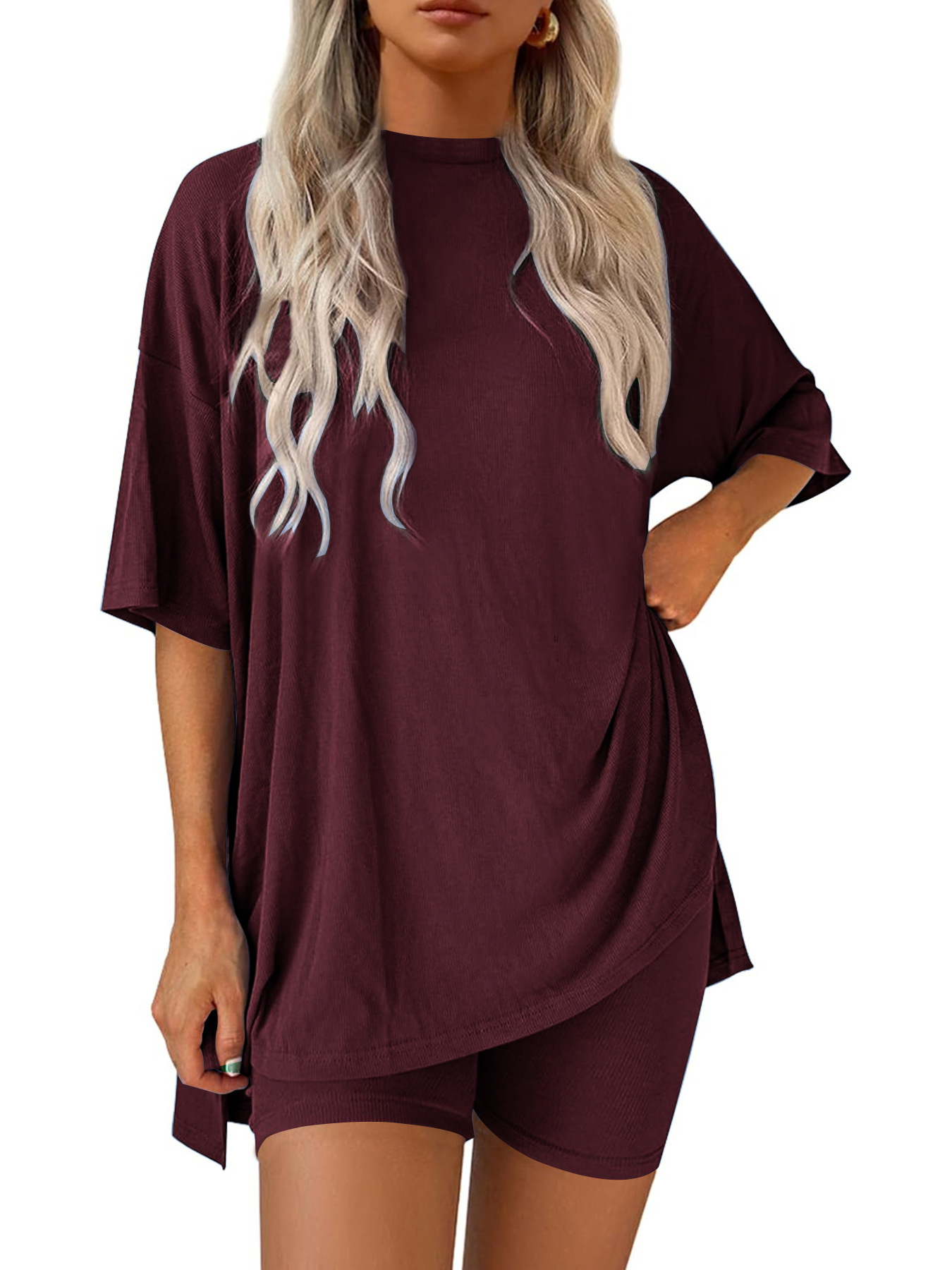 Relaxed Solid Color Short Sleeve Tee and Shorts Two-Piece Set