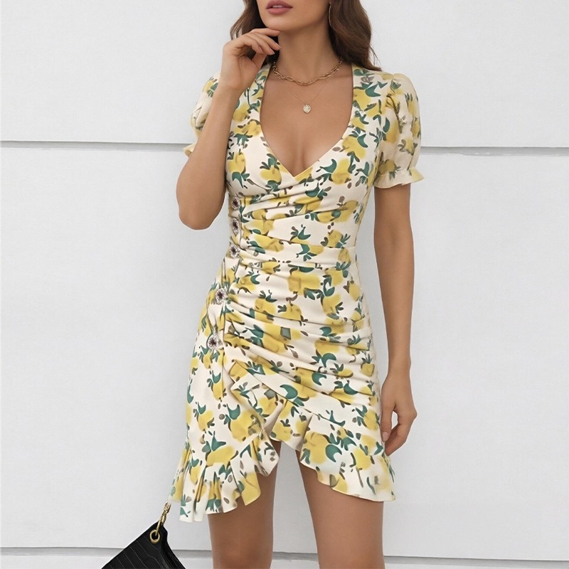 Elegant Ruffled Floral Bodycon Dress