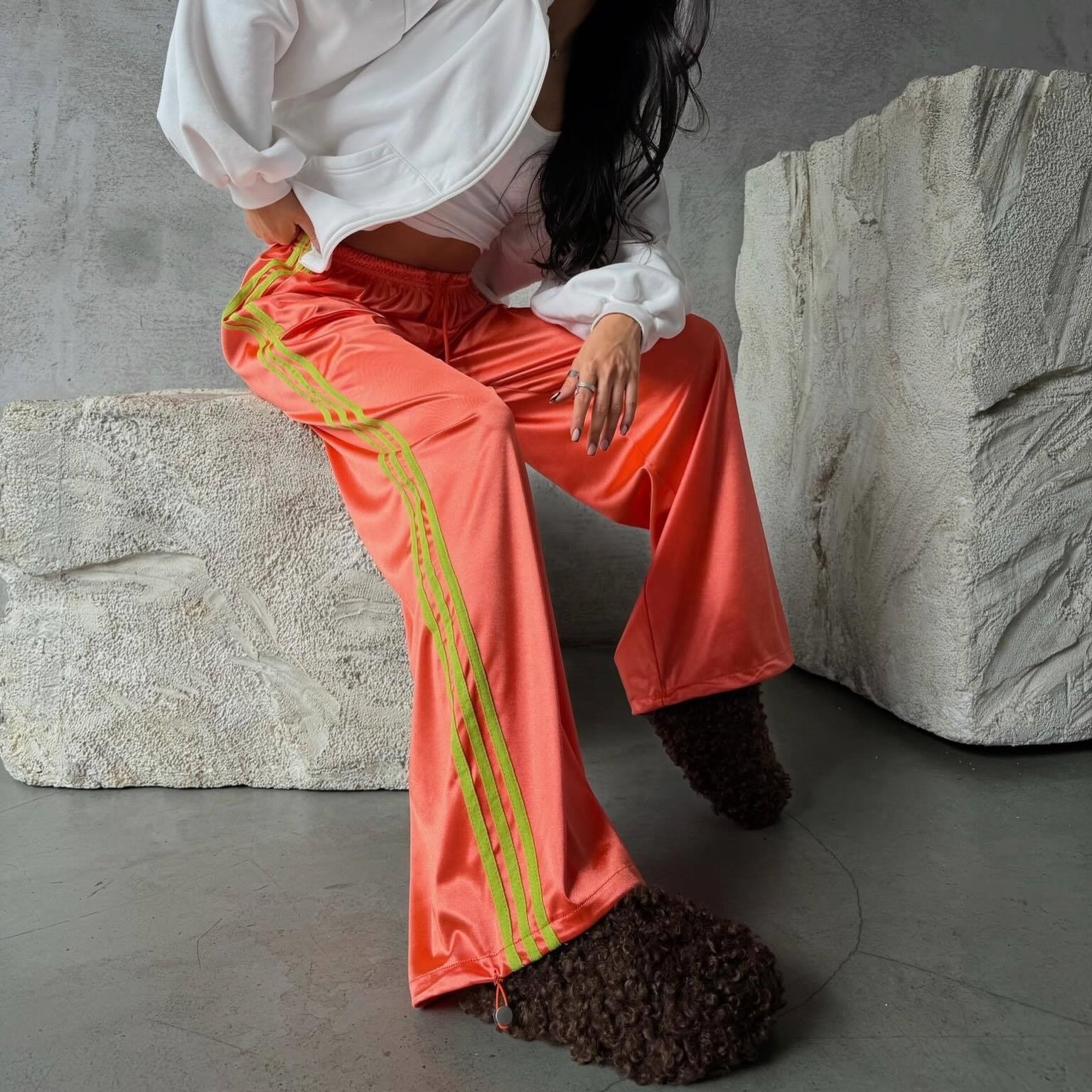Women's Wide-Leg Drawstring Pants with Side Stripes