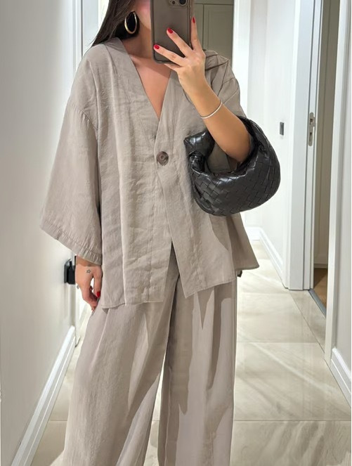 Women's V-Neck Top and Wide-Leg Pants Casual Set