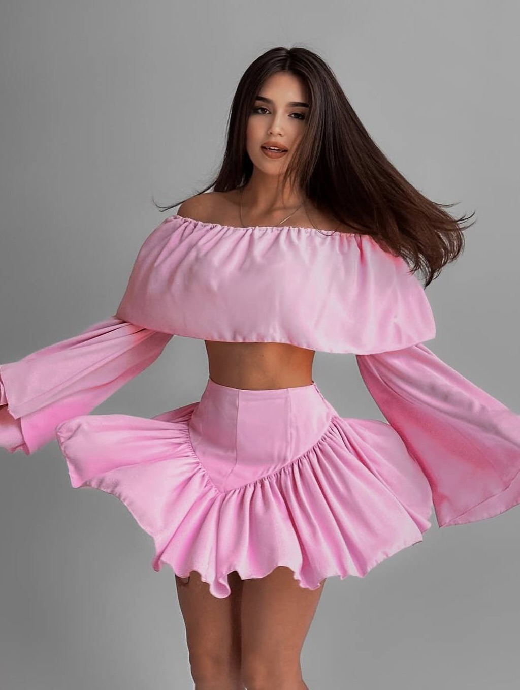 Women's Off-Shoulder Ruffle Top and High-Waist Mini Skirt Set