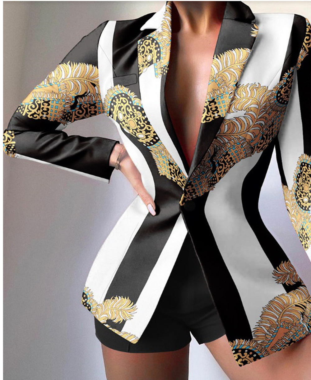 Women's Slim-Fit Two-Piece Blazer and Shorts Suit